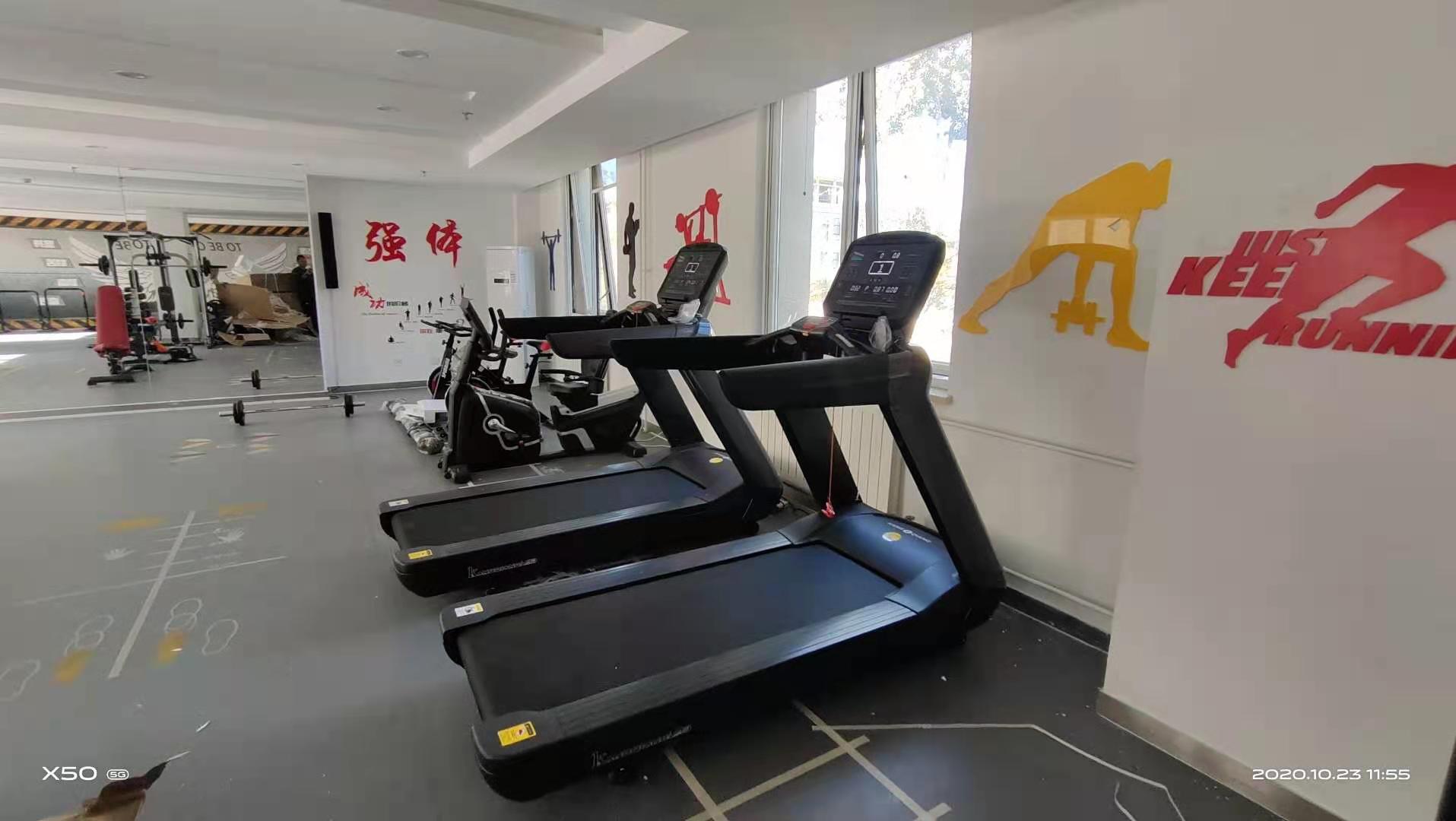 健身房成人抖音视频